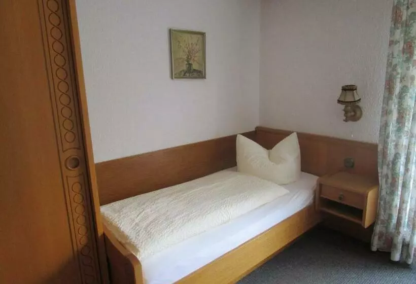 Standard Yhden Hengen Huone, Pension Unterstein