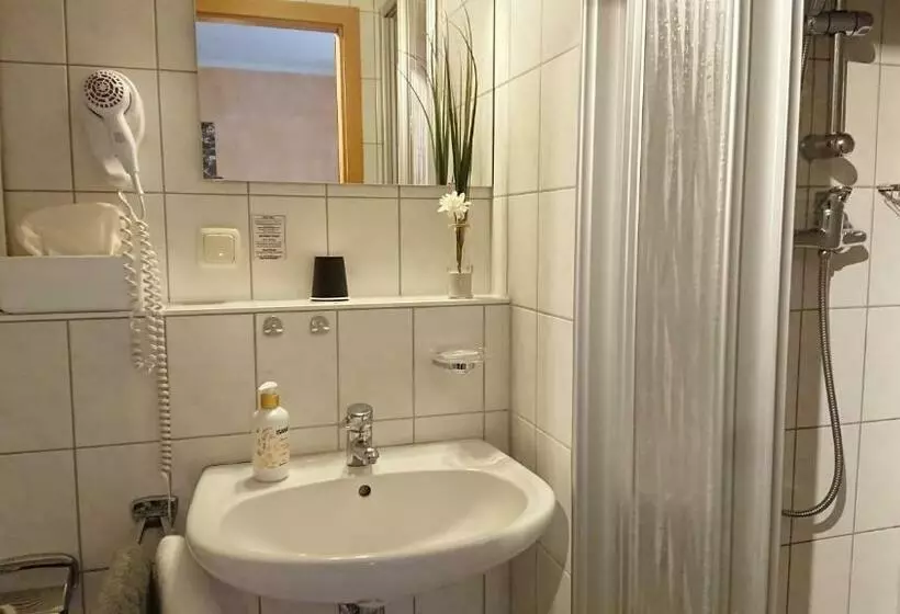 Habitació Triple Basic, Pension Waldschlösschen