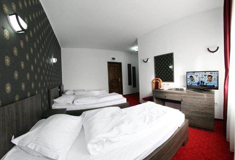 غرفة كومفورت ثلاثية, Rebis