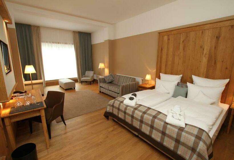 스탠다드 룸 산 전망, Rimberg