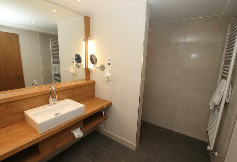 스탠다드 룸, Rimberg