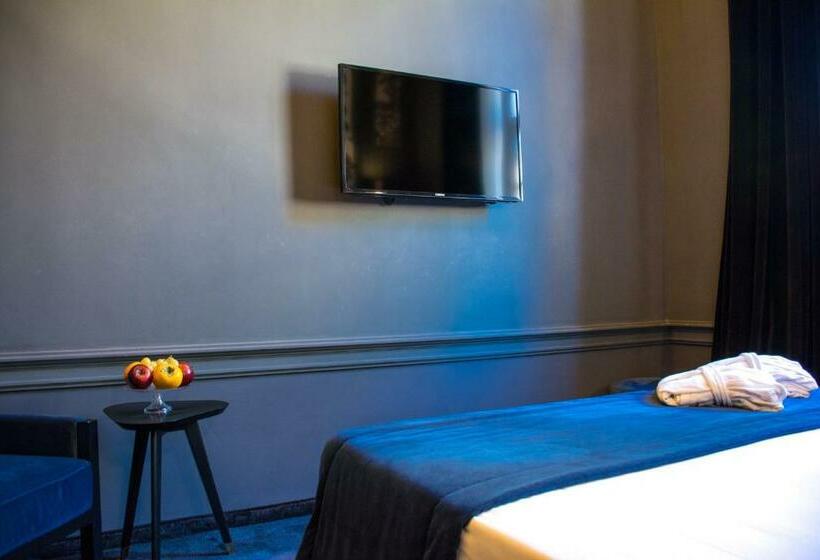 اتاق کلاسیک, Roma Luxus