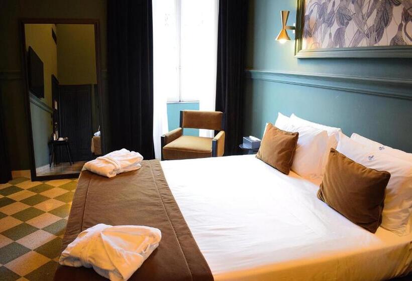 اتاق خانوادگی, Roma Luxus