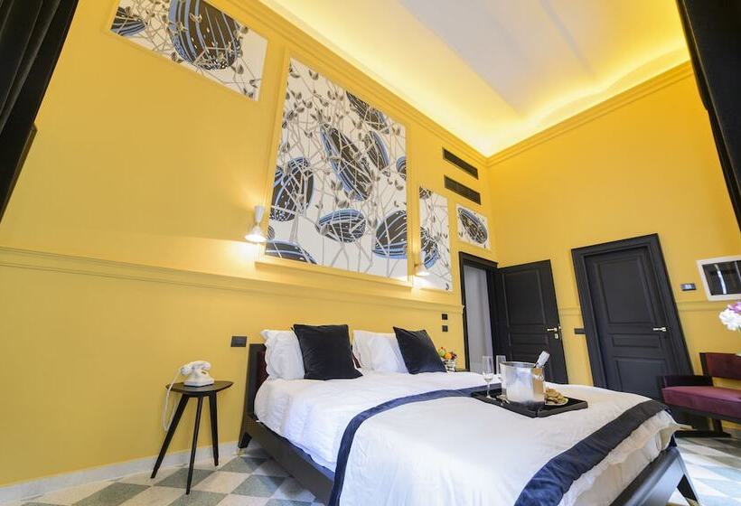 اتاق کلاسیک, Roma Luxus