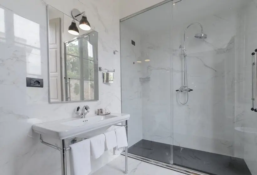 اتاق کلاسیک, Roma Luxus