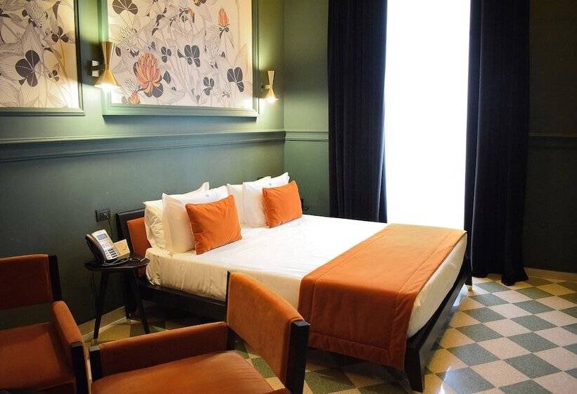 اتاق خانوادگی, Roma Luxus