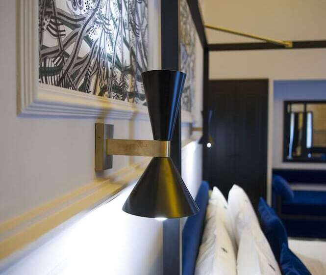 اتاق لوکس, Roma Luxus