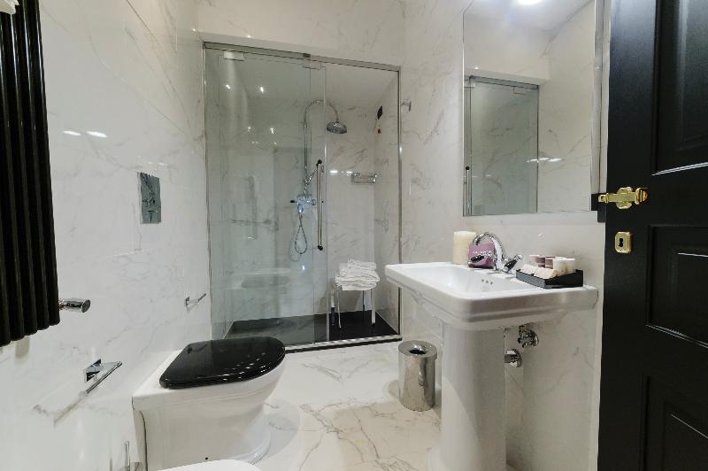 اتاق کلاسیک, Roma Luxus