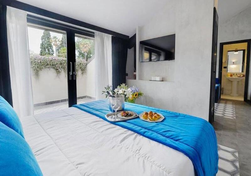 سوییت جونیور با چشم‌انداز شهر, Roma Luxus