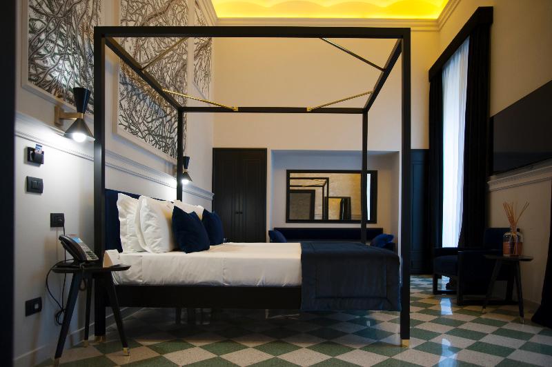 اتاق لوکس, Roma Luxus