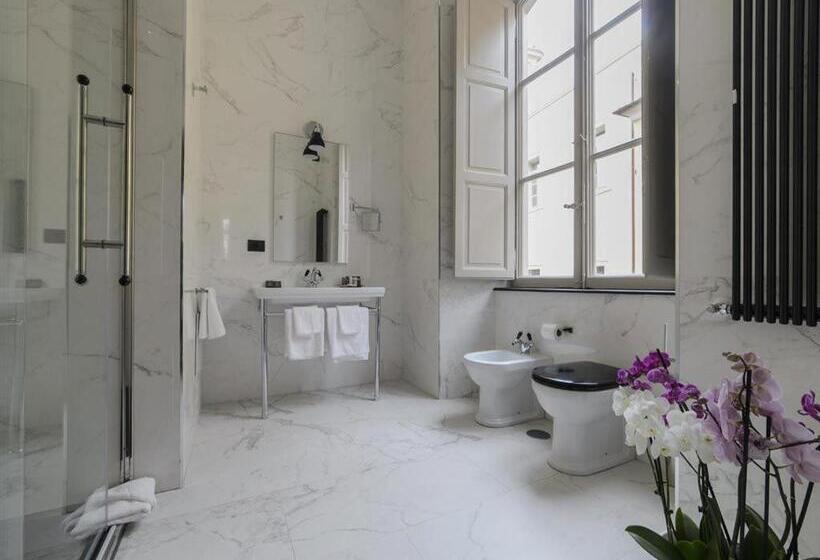 اتاق لوکس, Roma Luxus