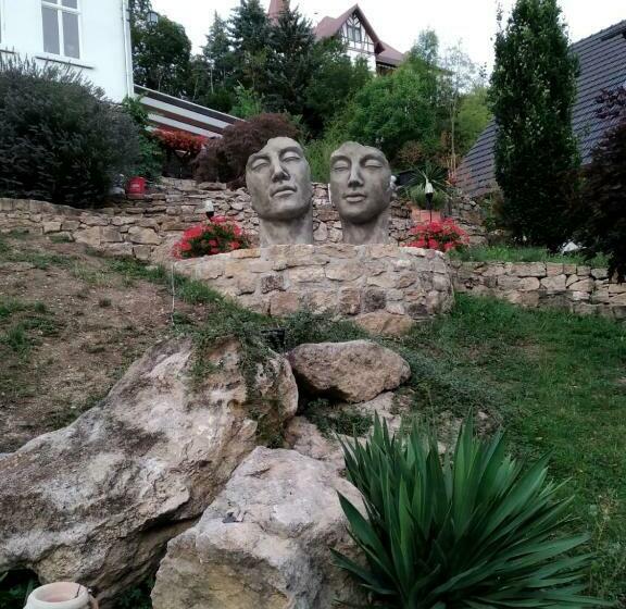 带大床的标准工作室, Traumparadies