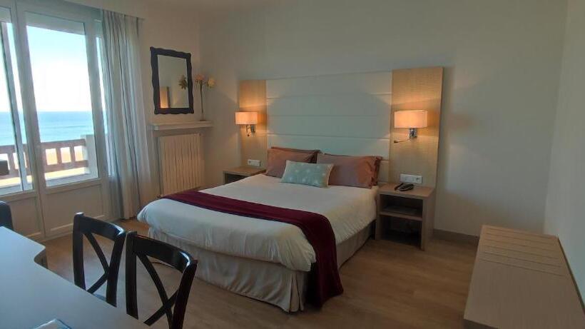 חדר דלוקס עם מרפסת נוף לים, Uhainak