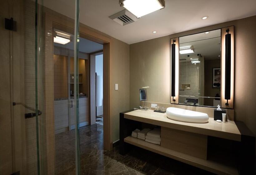 Номер Deluxe Вид на Море, Nobu Hotel Miami Beach