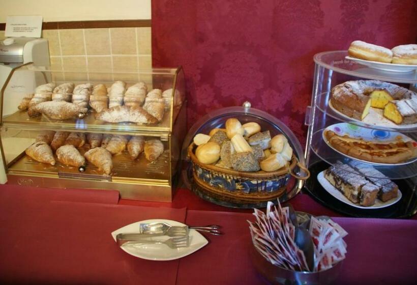 اتاق استاندارد, Alla Residenza Domus Minervae