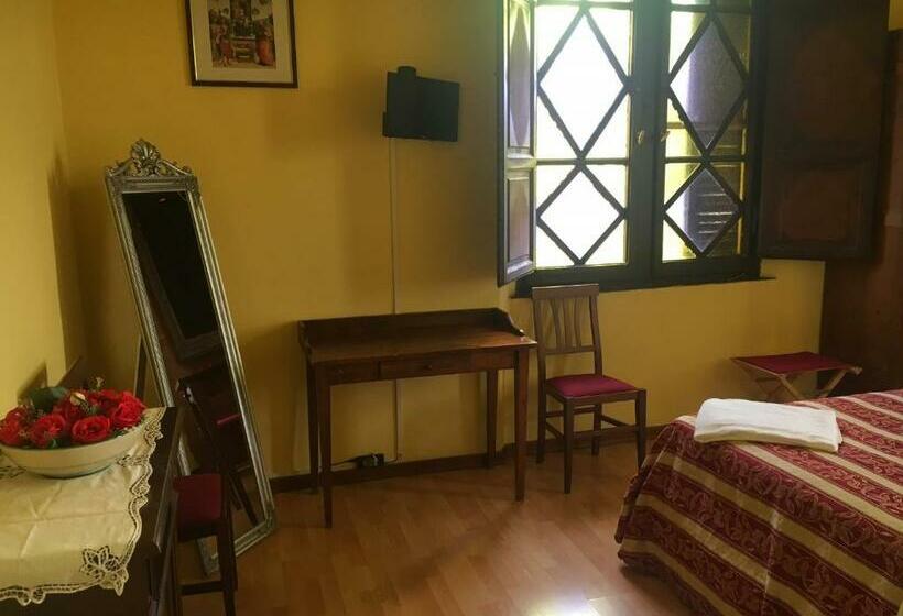 اتاق استاندارد, Alla Residenza Domus Minervae