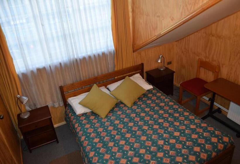 חדר סטנדרט לארבעה, Hostal Buenaventura