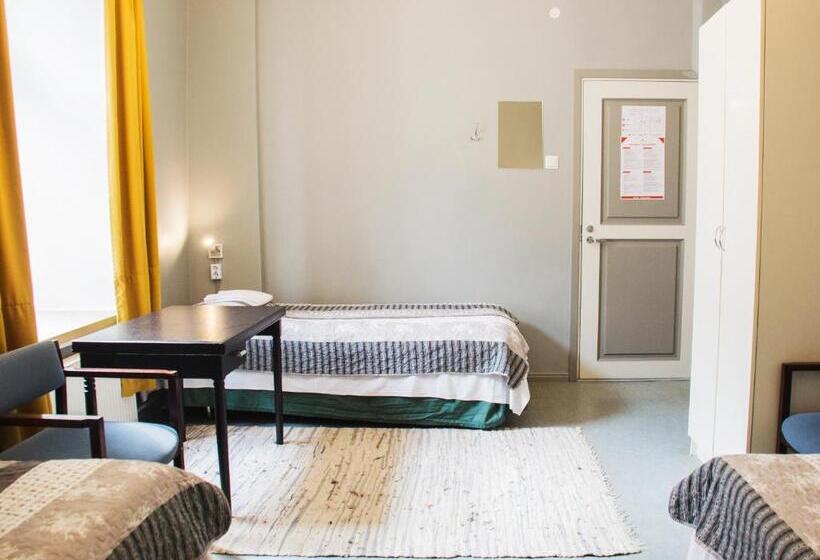 اتاق استاندارد سه تخته با سرویس بهداشتی مشترک, 16eur   Old Town Munkenhof