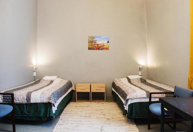 Habitació Triple Estàndard Bany Compartit, 16eur   Old Town Munkenhof