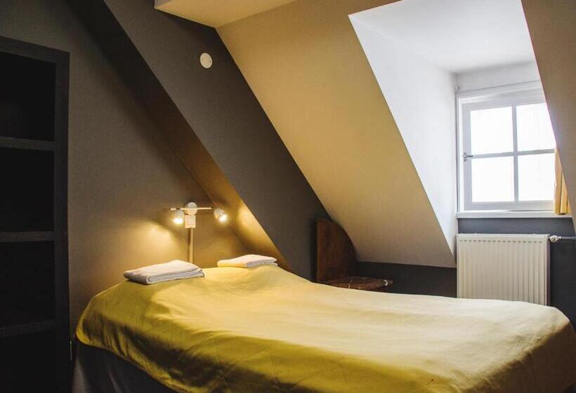 Habitació Estàndard Bany Compartit, 16eur   Old Town Munkenhof