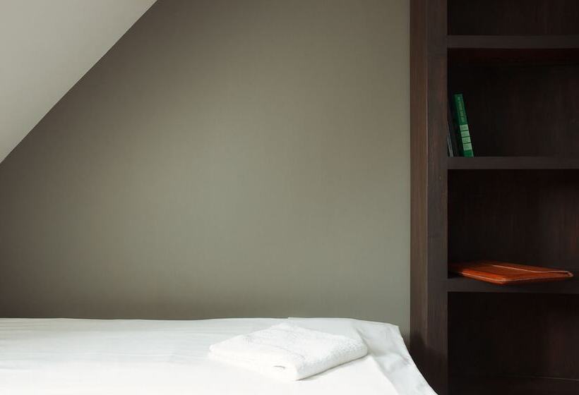 Habitació Estàndard Bany Compartit, 16eur   Old Town Munkenhof