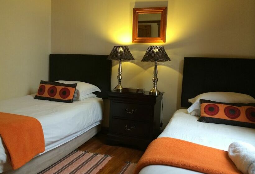 מיטה בחדר משותף, A Sunflower Stop Backpackers