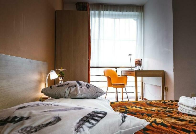 Superior Szoba, And Park Divoká Voda