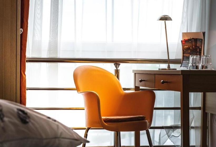 Superior Szoba, And Park Divoká Voda