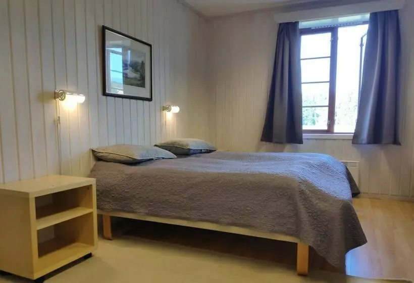 バスルーム共同エコノミー4人部屋, Camp Lillehammer