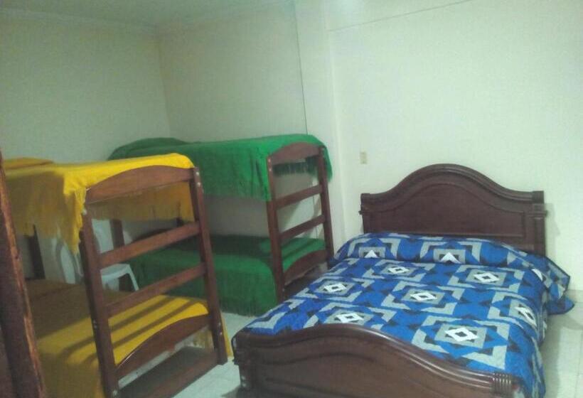 四人标准间, Ejecutivo Imperial