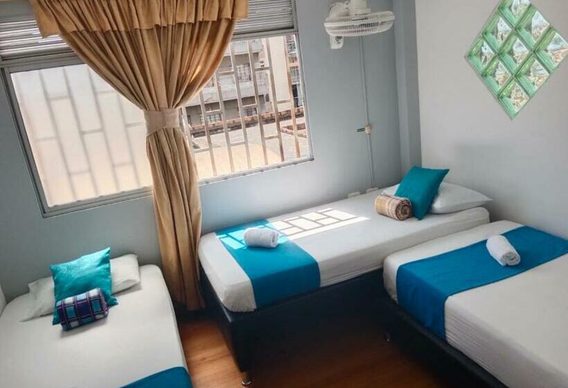 غرفة بريميوم ثلاثية, El Deportista