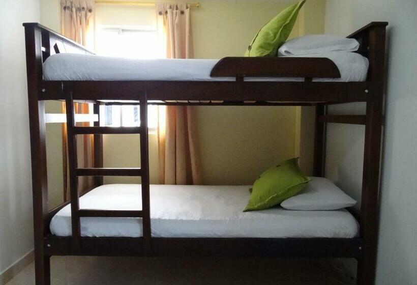 غرفة عائلية, El Deportista