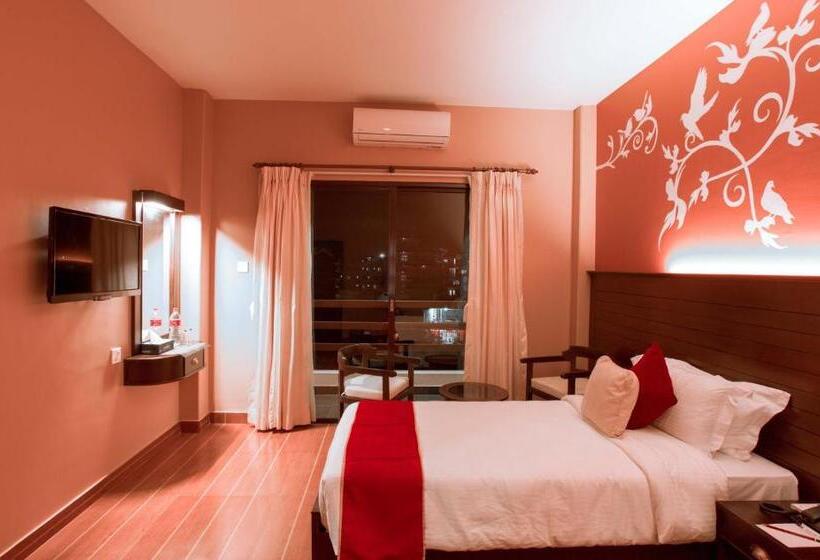 اتاق لوکس خانوادگی, City Park