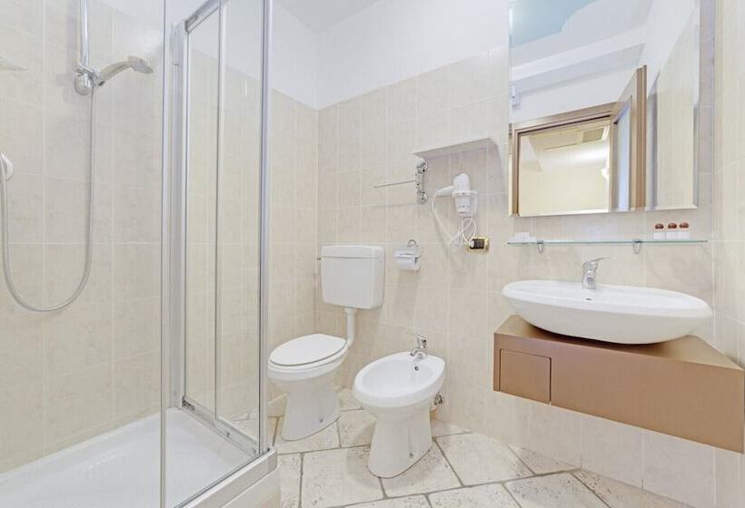 Трехместный Номер Superior, Grotto Bagat