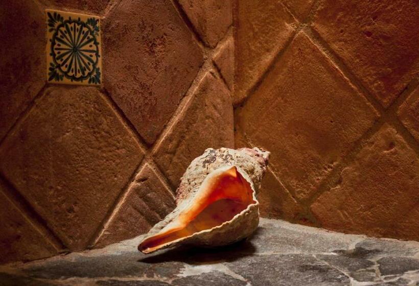 سوئیت با بالکن, Hacienda Rumiloma By Rotamundos