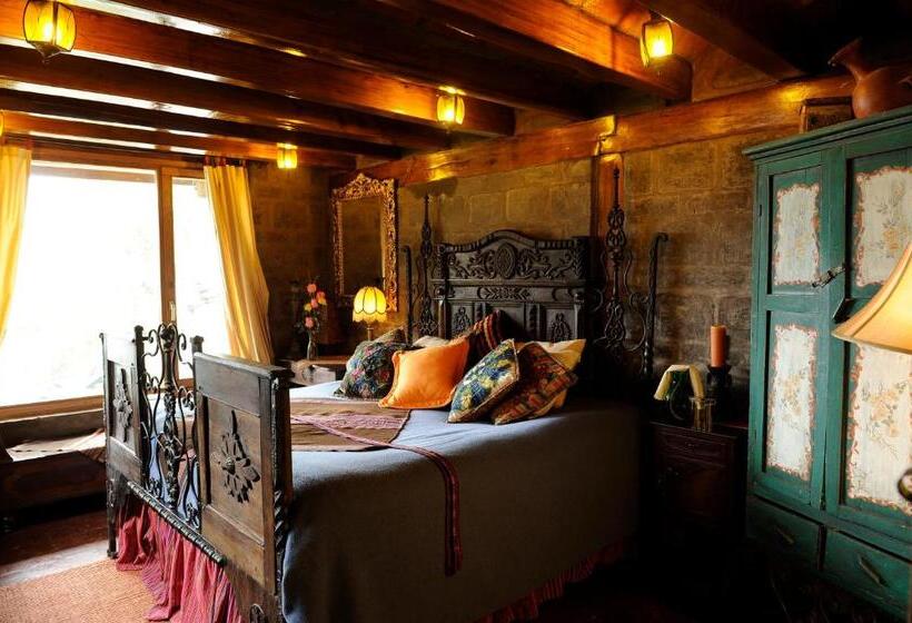 سوئیت با بالکن, Hacienda Rumiloma By Rotamundos