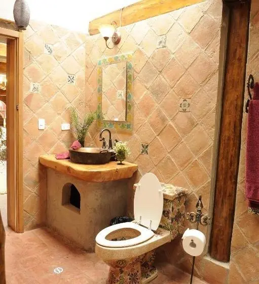 Presidential Suite, Hacienda Rumiloma By Rotamundos