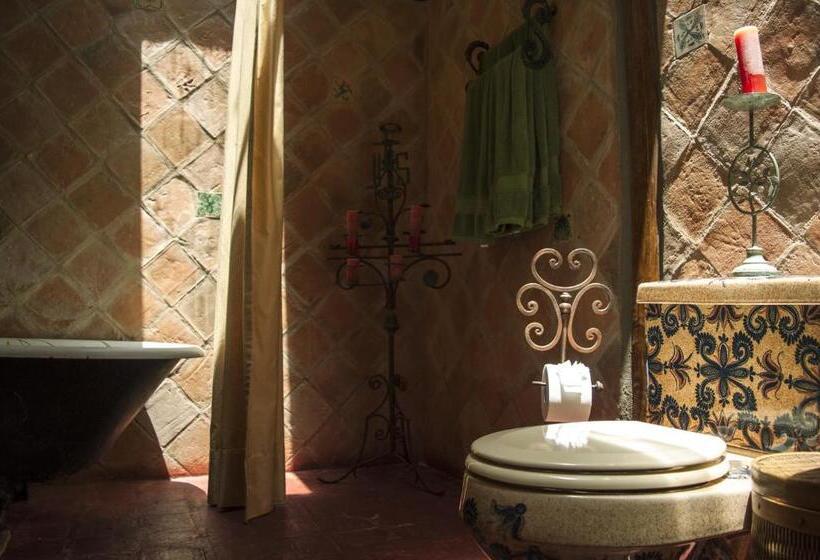 سوئیت پرزیدنت, Hacienda Rumiloma By Rotamundos