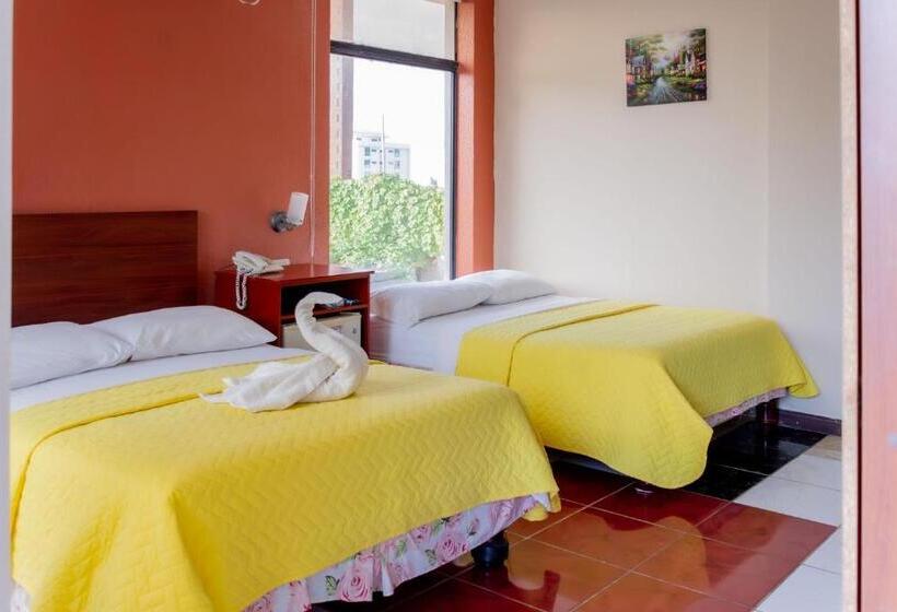 스탠다드 룸 더블 침대 2개, Hostal Antares