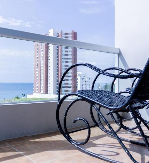 스탠다드 발코니 스튜디오, Hostal Antares