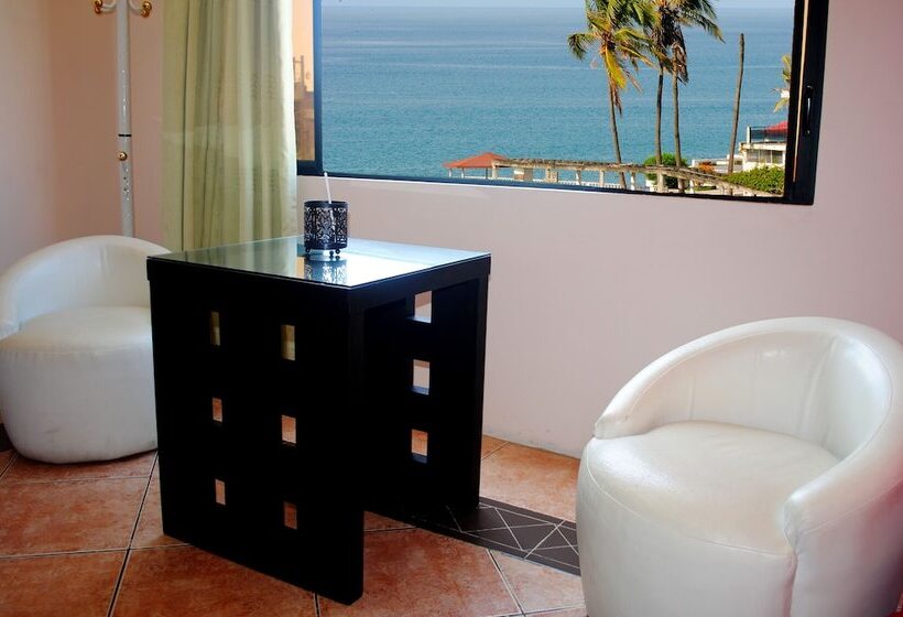 디럭스 룸, Hostal Antares