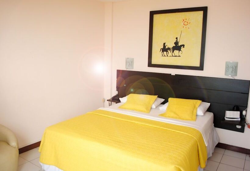 디럭스 룸, Hostal Antares