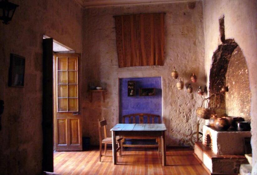 スタンダードルーム, La Casa De Melgar