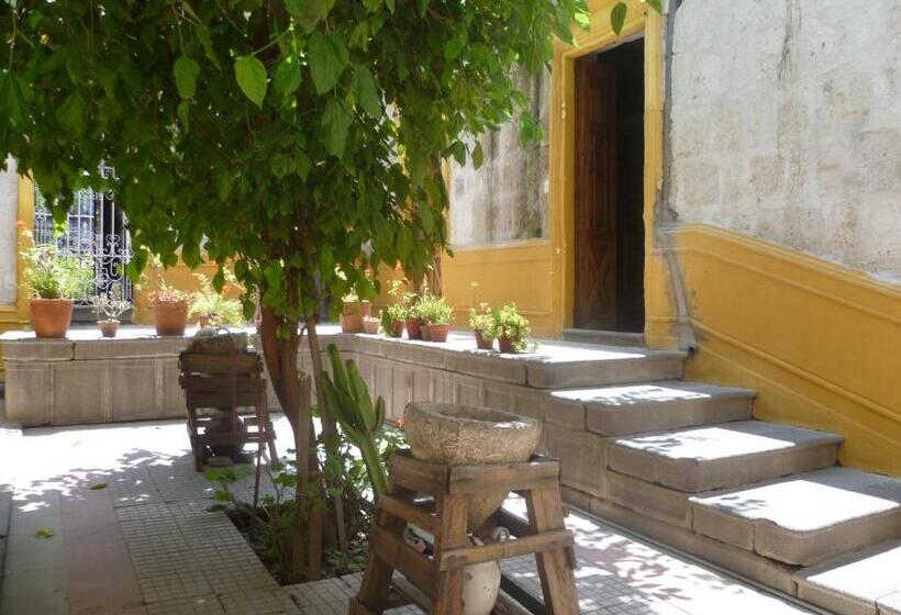 スーペリアールーム, La Casa De Melgar