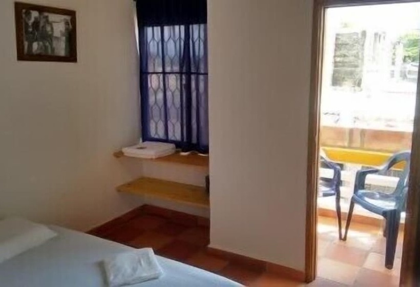 חדר סטנדרט, Pizzeria Opera Tolú