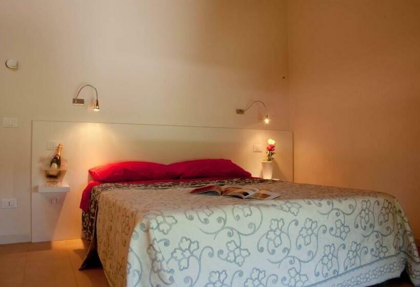 اتاق سوپریور سه تخته, Principessa Pio