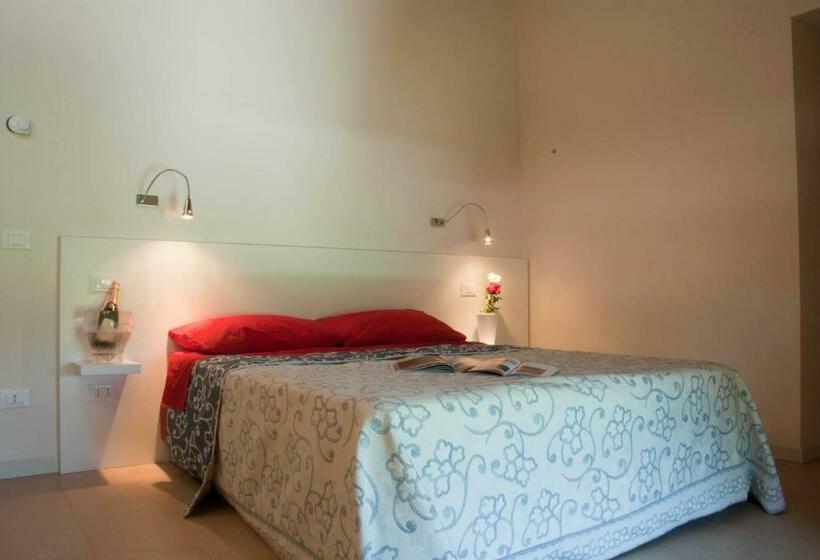 اتاق سوپریور سه تخته, Principessa Pio