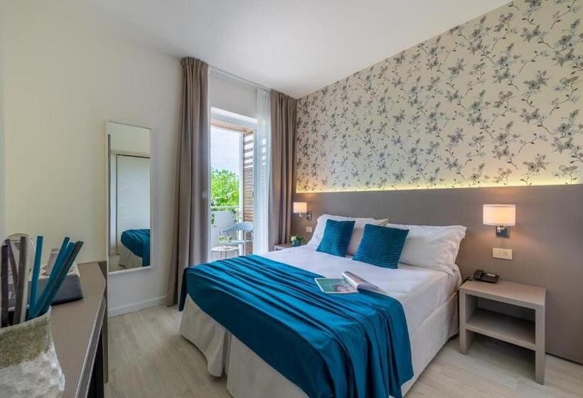 Номер Стандарт Вид на Сад, Renania