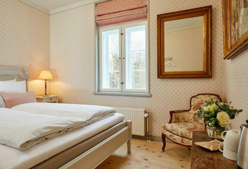 Номер Стандарт, Schackenborg Slotskro