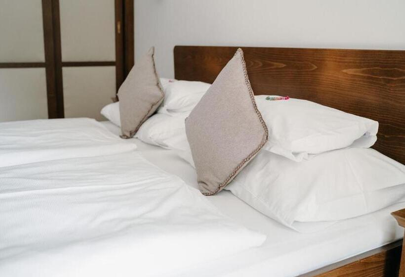 Классический Номер, Staribacher Sudsteiermark